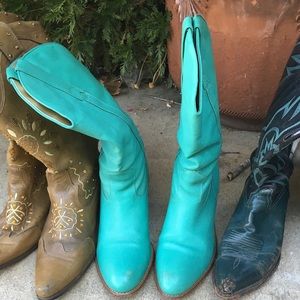 Jessica Simpson teal boot